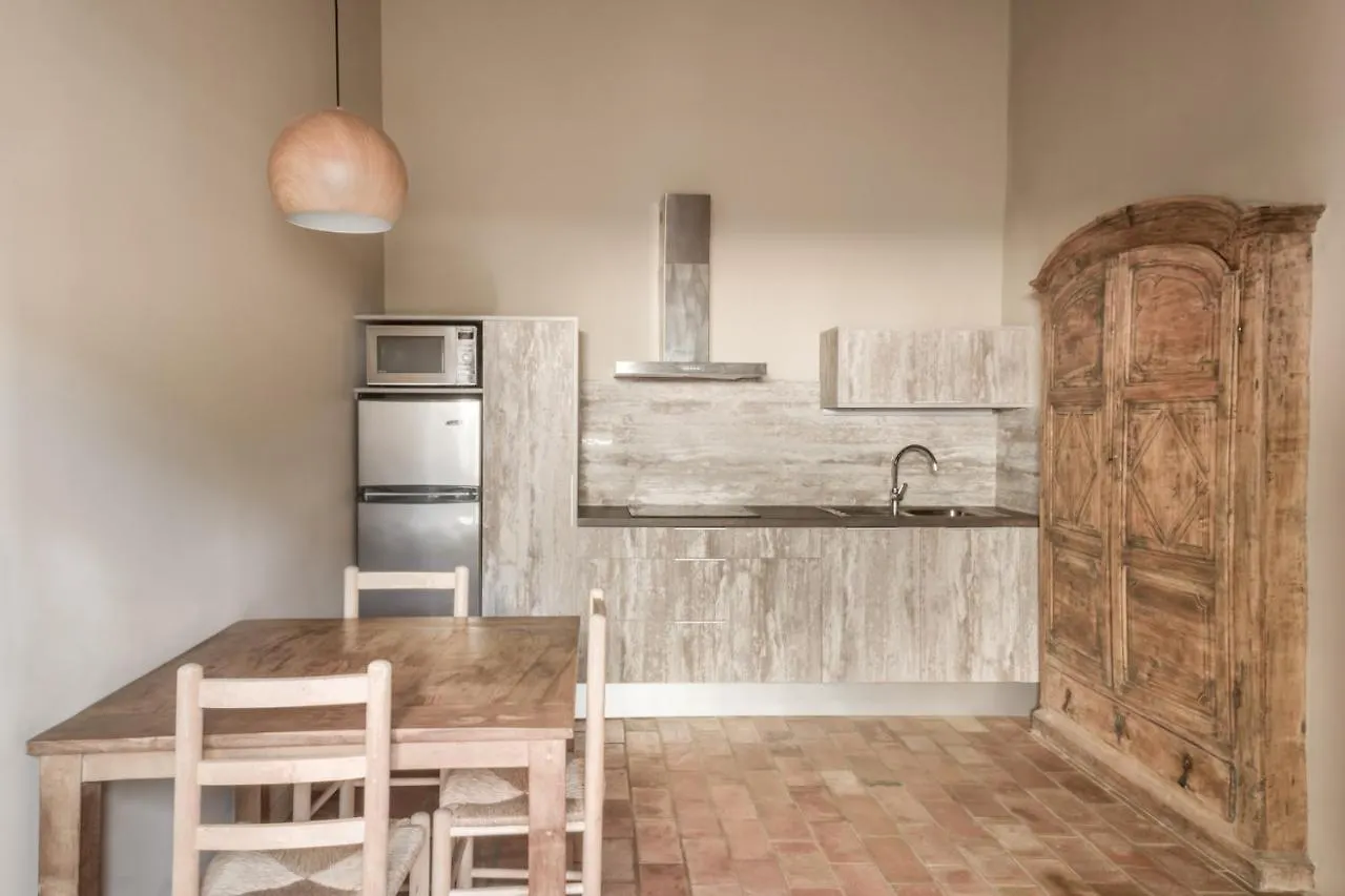 Apartamentos En La Rectoria De Regencos