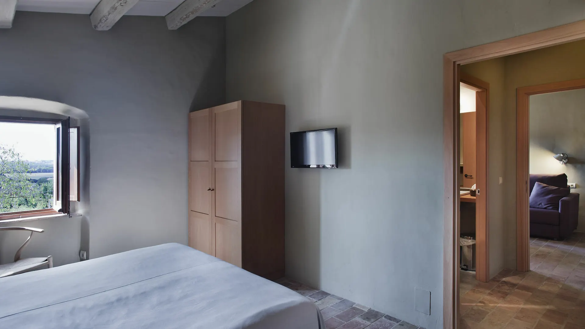Apartamentos En La Rectoria De Regencos Country house