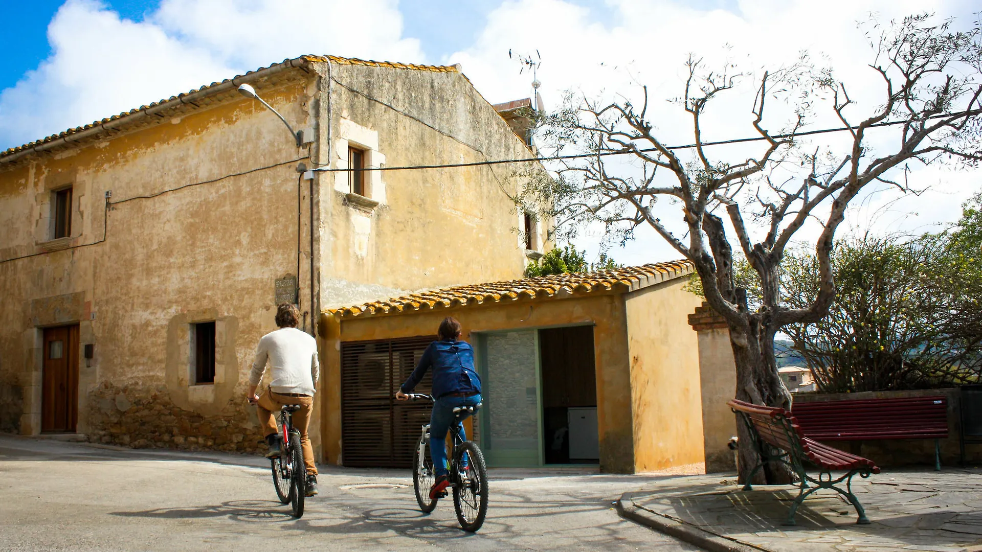 Apartamentos En La Rectoria De Regencos