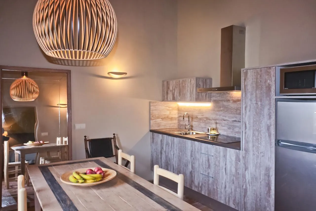 Apartamentos En La Rectoria De Regencos